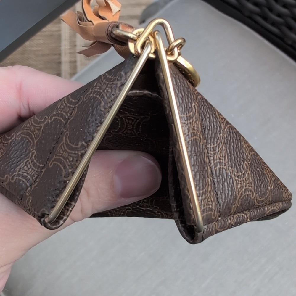Vintage Celine Macadam Triangular Brown Leather Coin Purse - Picture 10 of 10